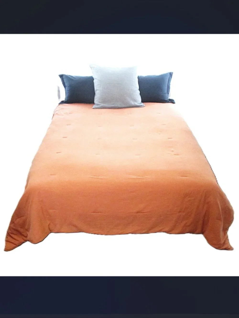 THRESHOLD LINEN BLEND COMFORTER